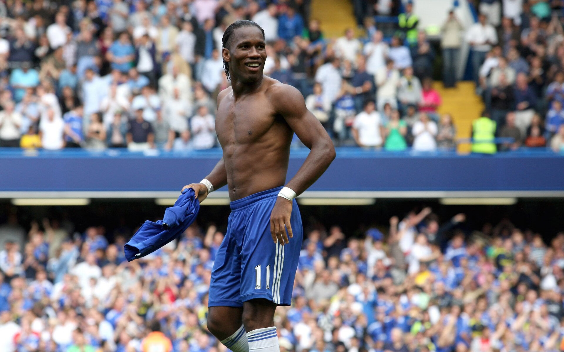 逆转与统治，德国足球的坚韧与安赛龙的羽球王朝